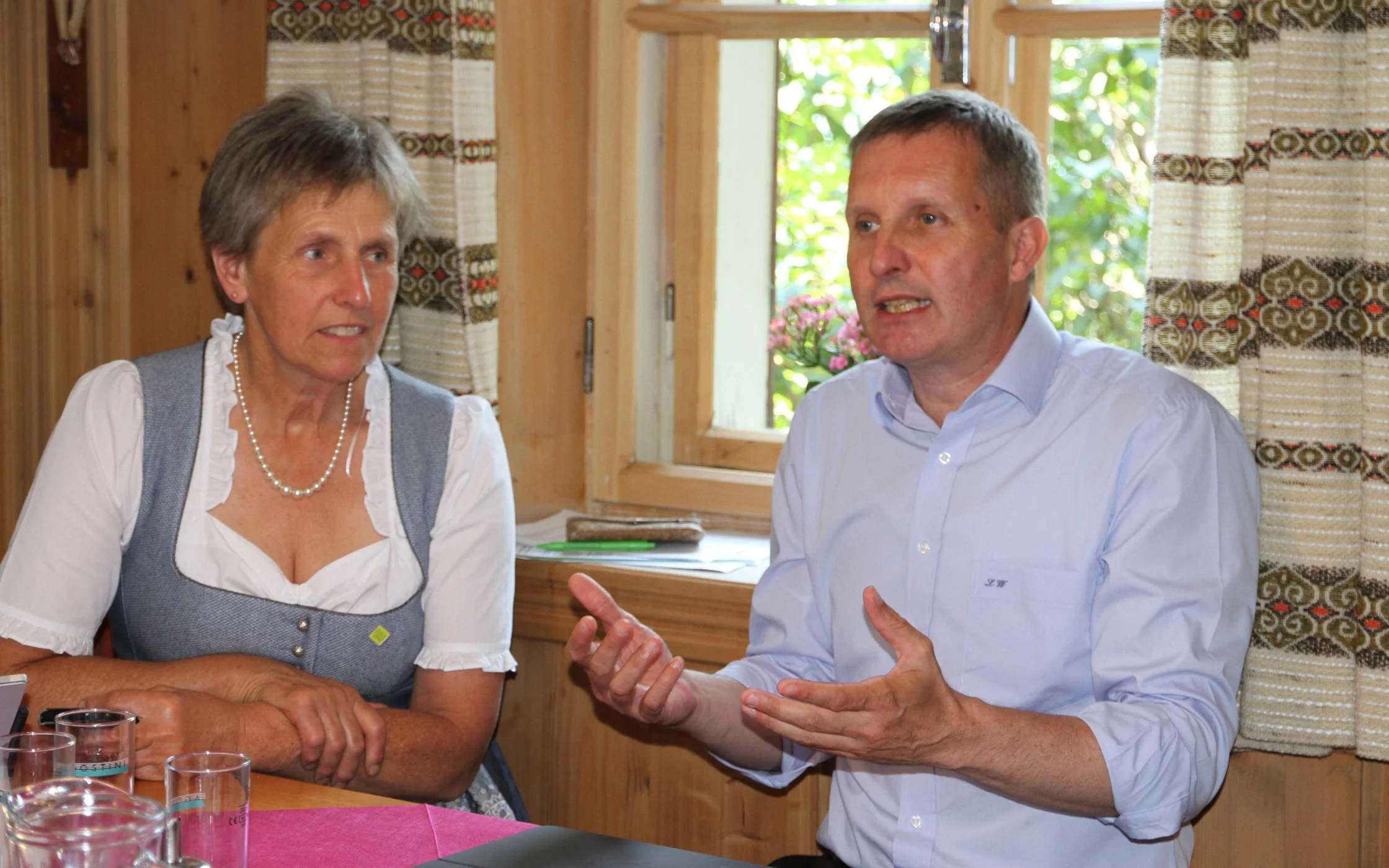 Bild 2_Sommergesprch SBO mit LR WalcherSBO.JPG
